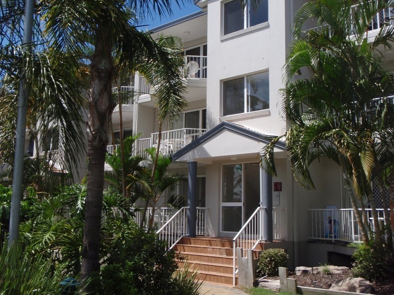 30/6 Back Street, Biggera Waters QLD 4216