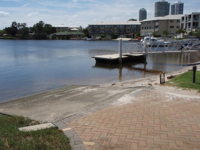 30/6 Back Street, Biggera Waters QLD 4216