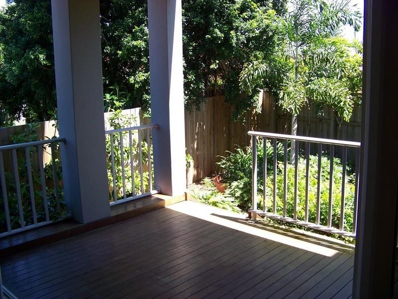 Biggera Waters QLD 4216