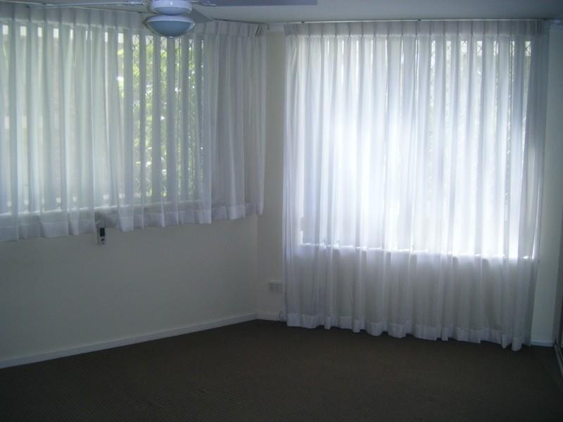 3/52 Back Street, Labrador QLD 4215