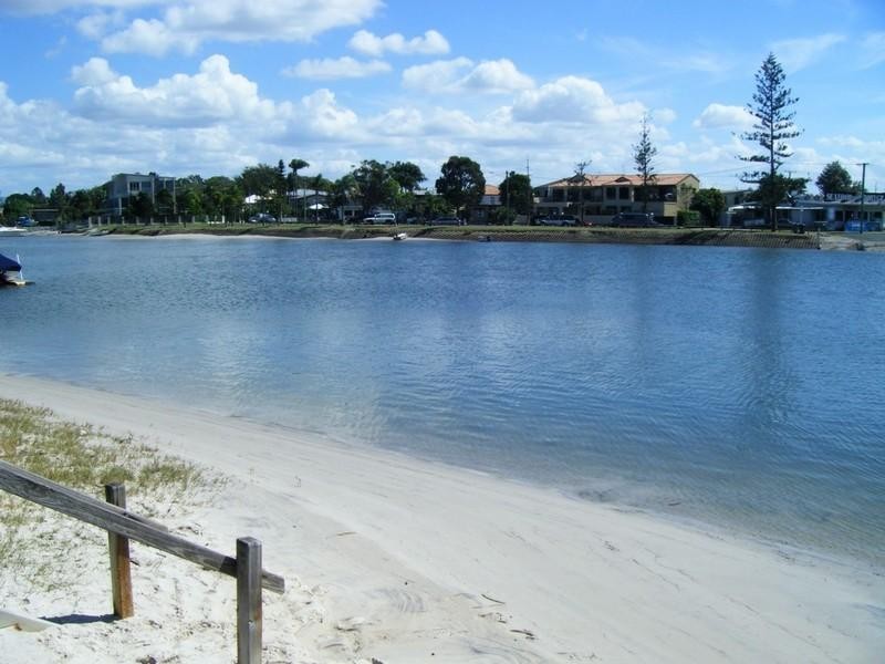 3/52 Back Street, Labrador QLD 4215