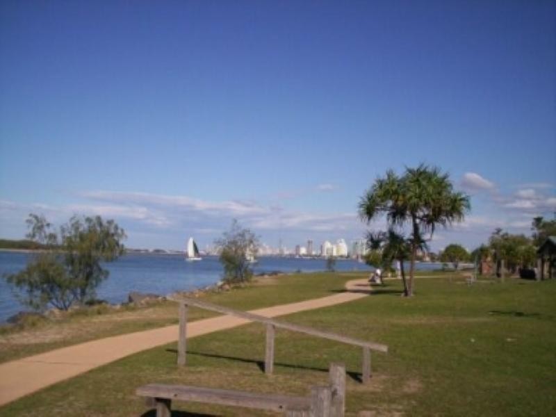 Labrador QLD 4215