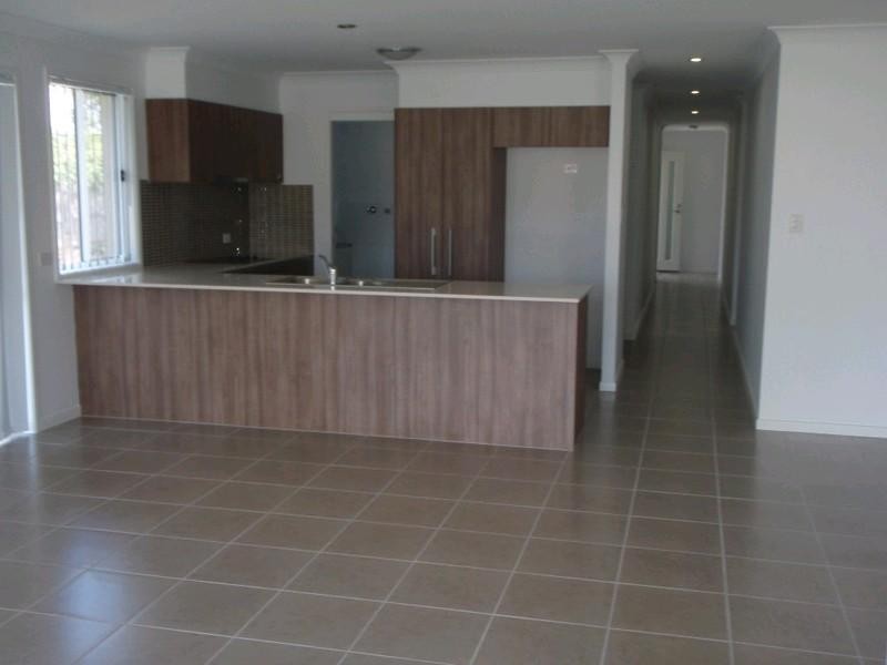 Labrador QLD 4215