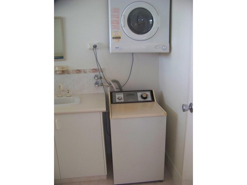 Biggera Waters QLD 4216