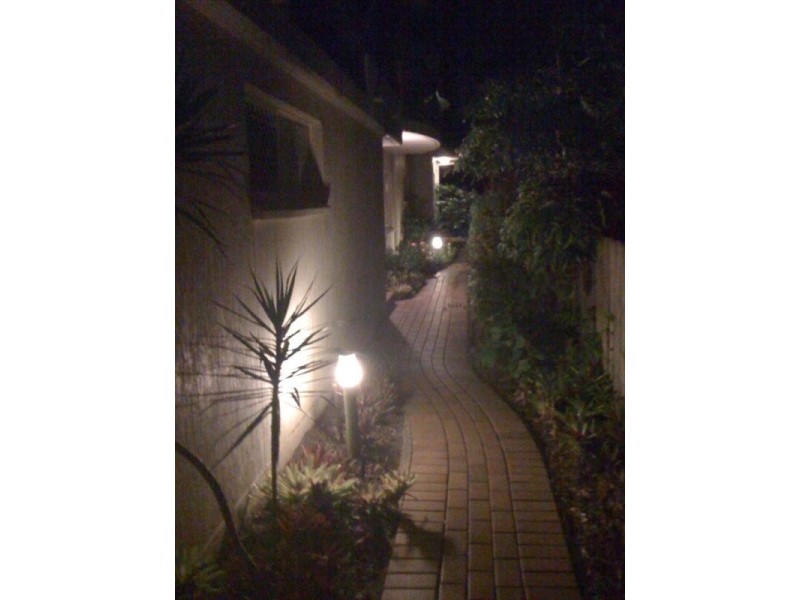 2/18 Brighton Street, Biggera Waters QLD 4216