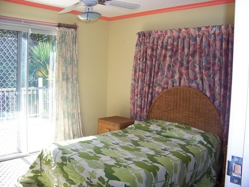 7 Coombabah Road, Runaway Bay QLD 4216