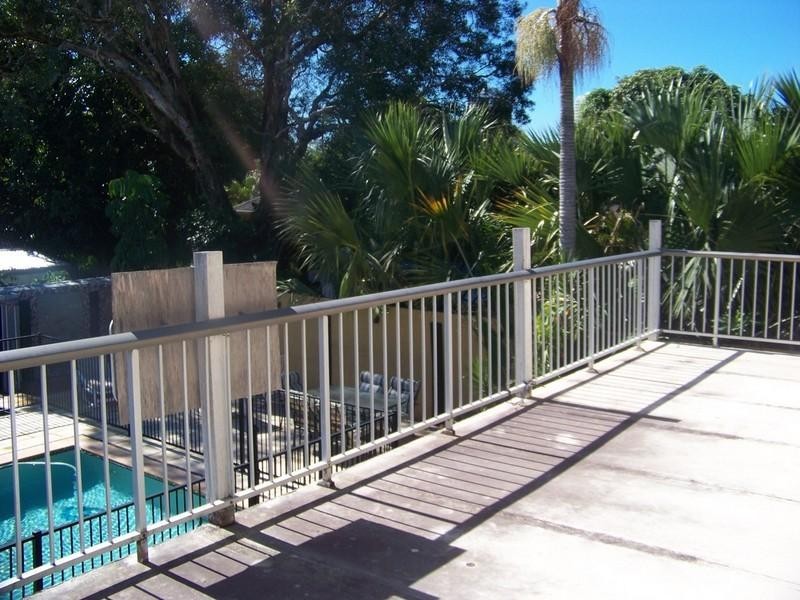 7 Coombabah Road, Runaway Bay QLD 4216