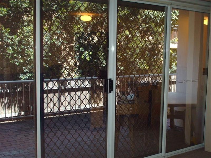 Biggera Waters QLD 4216