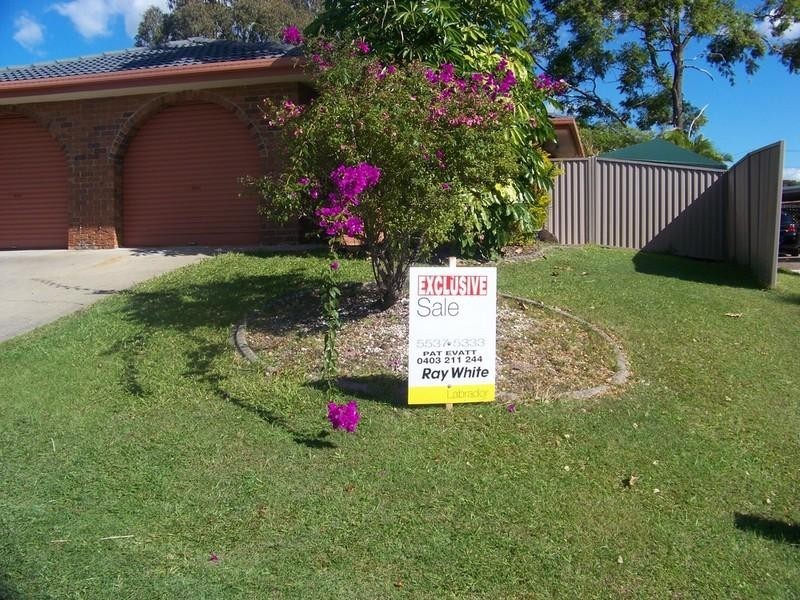 1/4 Senate Street, Labrador QLD 4215