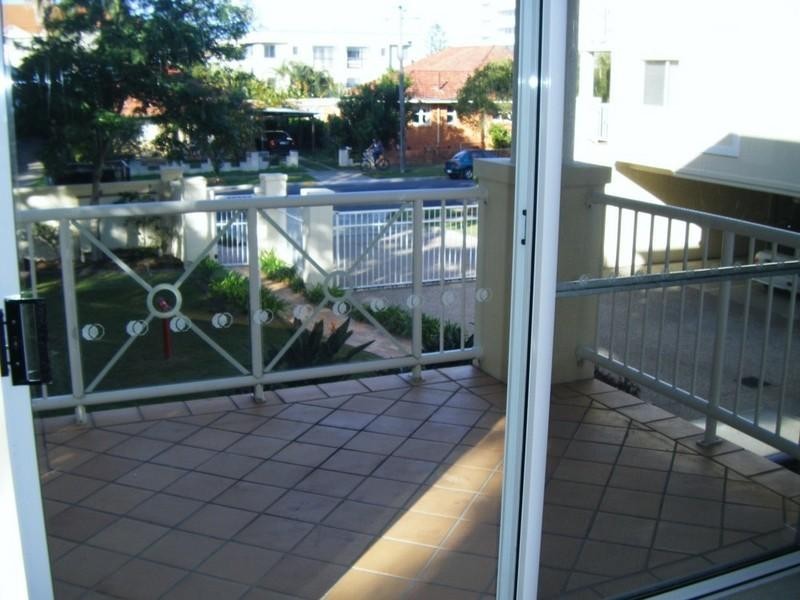 Biggera Waters QLD 4216