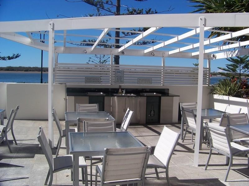 Biggera Waters QLD 4216