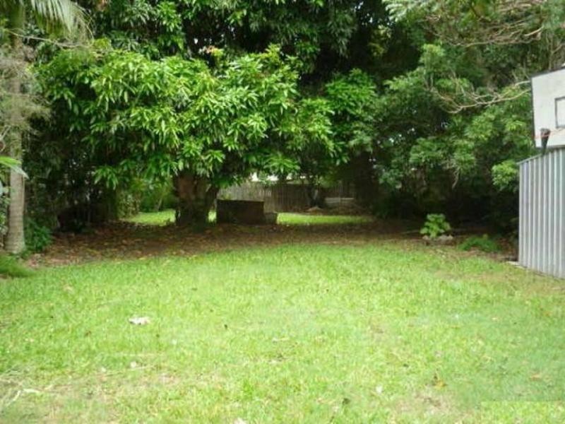 101 Turpin Road, Labrador QLD 4215