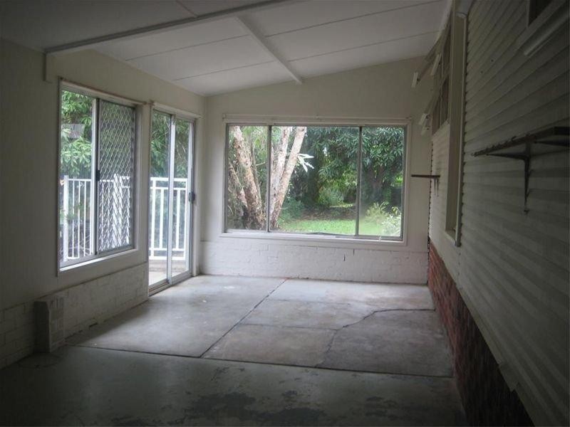 101 Turpin Road, Labrador QLD 4215