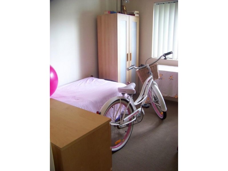 1/129 Muir Street, Labrador QLD 4215