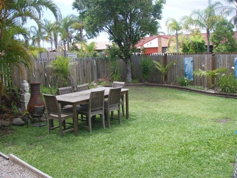 1/7 Orkney Place, Labrador QLD 4215