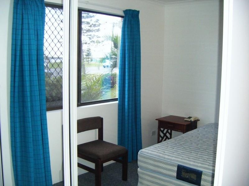 8/490 Marine Parade, Biggera Waters QLD 4216