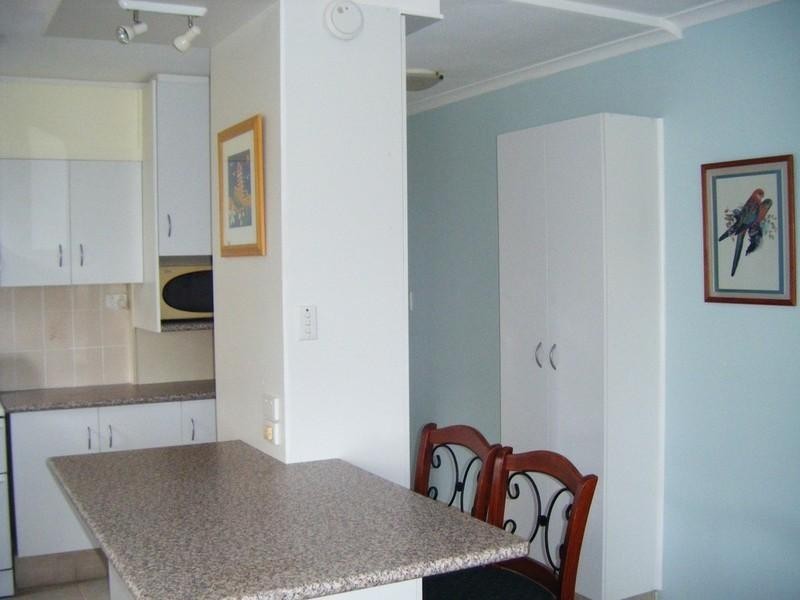 8/490 Marine Parade, Biggera Waters QLD 4216