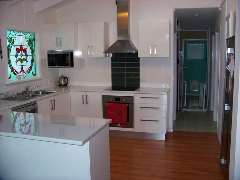 20 Sydney Street, Labrador QLD 4215