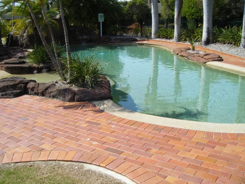 Coombabah QLD 4216