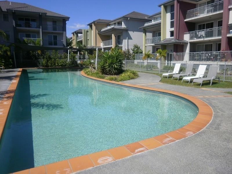 704/33 Clark Street, Biggera Waters QLD 4216