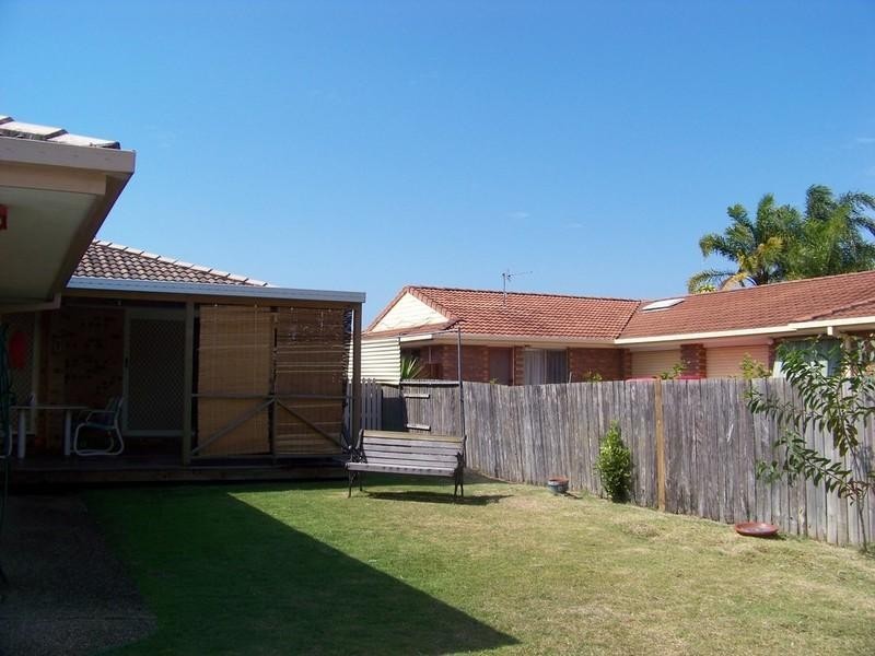 2/12 Sanctuary Court, Coombabah QLD 4216