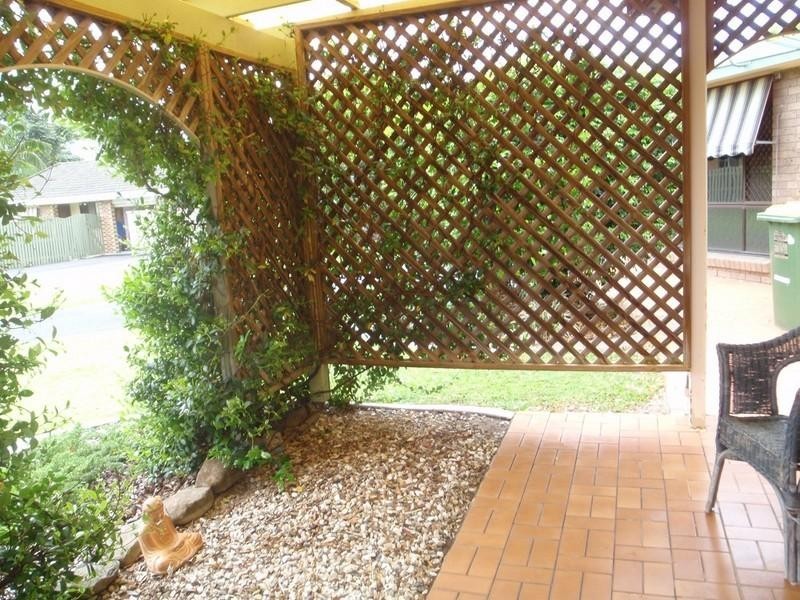 1/19A Wynflo Street, Labrador QLD 4215