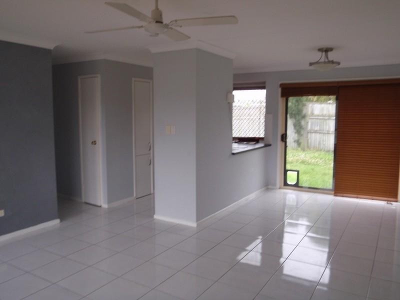 1/23 Crystal Reef Drive, Coombabah QLD 4216