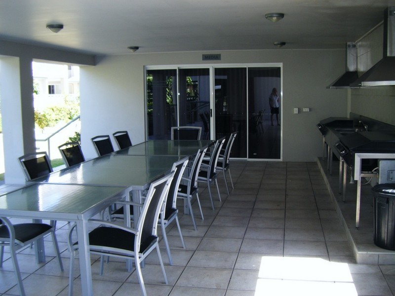 Biggera Waters QLD 4216