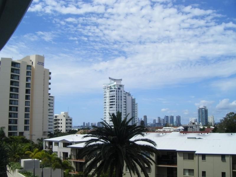 407/360 Marine Parade, Labrador QLD 4215