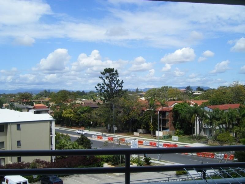 407/360 Marine Parade, Labrador QLD 4215