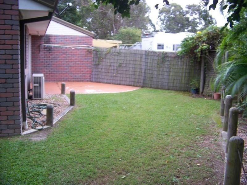 4/145 Government Road, Labrador QLD 4215