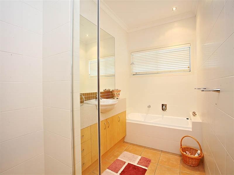 5A Oleander Avenue, Biggera Waters QLD 4216