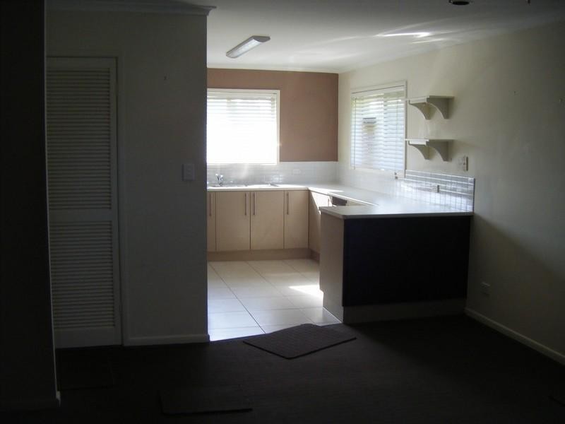 4/10 Tuesley Easement, Southport QLD 4215