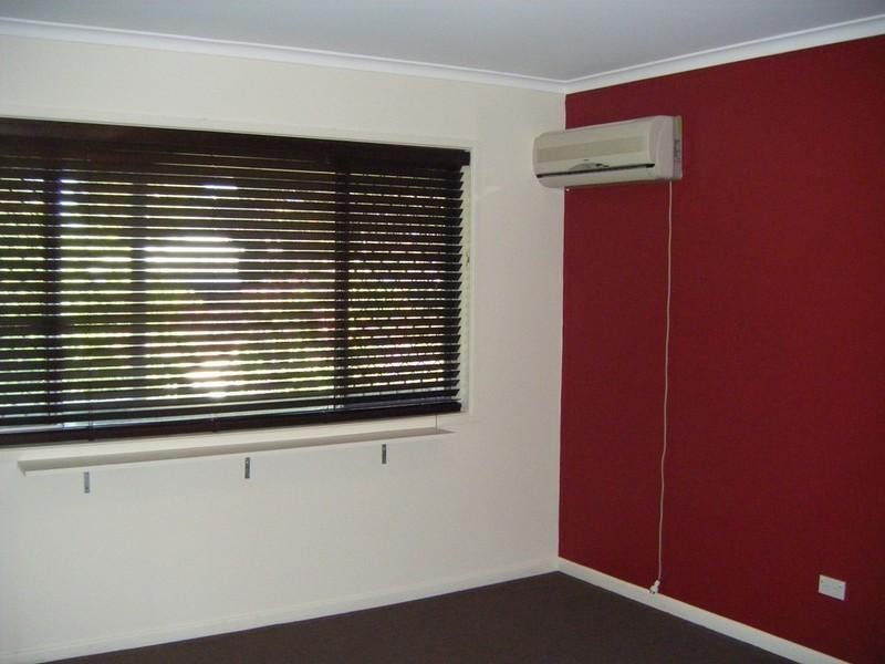 4/10 Tuesley Easement, Southport QLD 4215