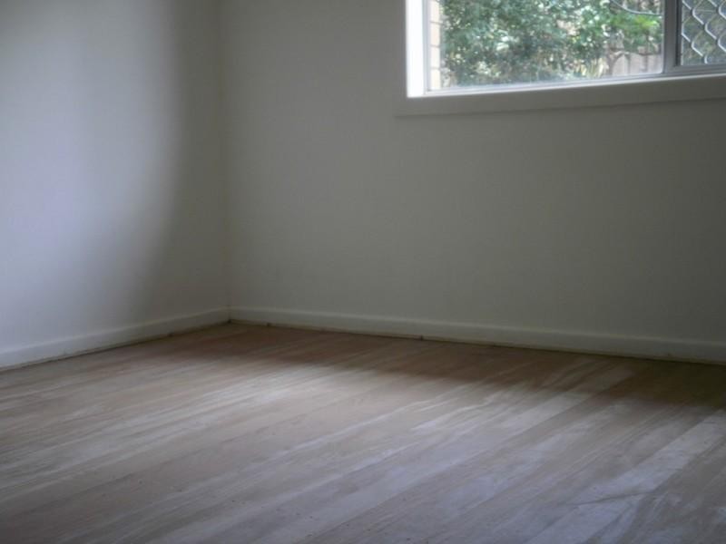 4 Penrock Parade, Labrador QLD 4215