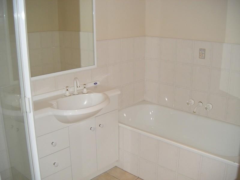 Biggera Waters QLD 4216