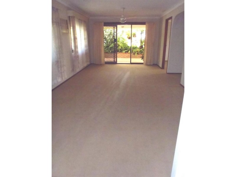 30/63 Olsen Avenue, Labrador QLD 4215