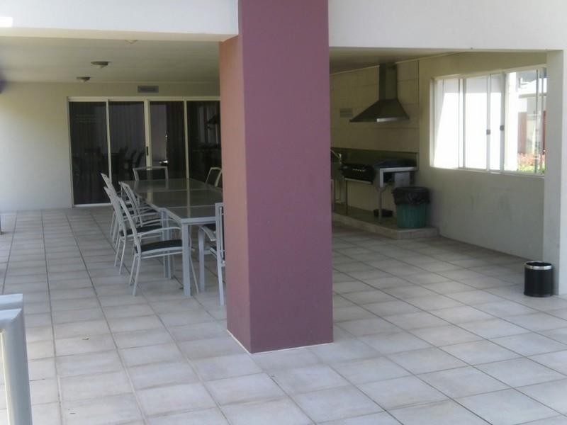 406/33 Clark Street, Biggera Waters QLD 4216