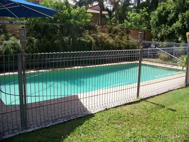 1/7A Government Road, Labrador QLD 4215