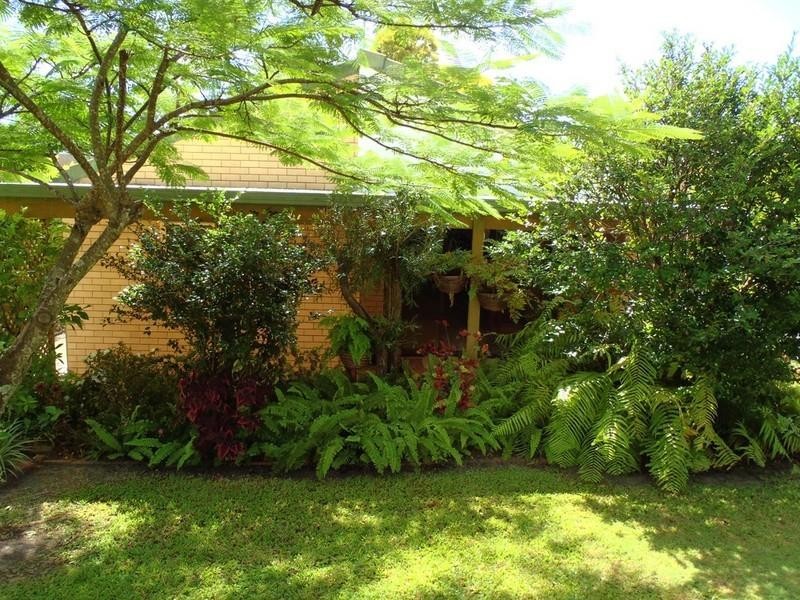 1/36 Government Road, Labrador QLD 4215