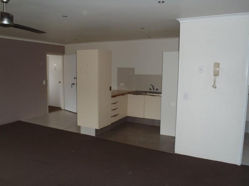 11/9 Loder Street, Biggera Waters QLD 4216