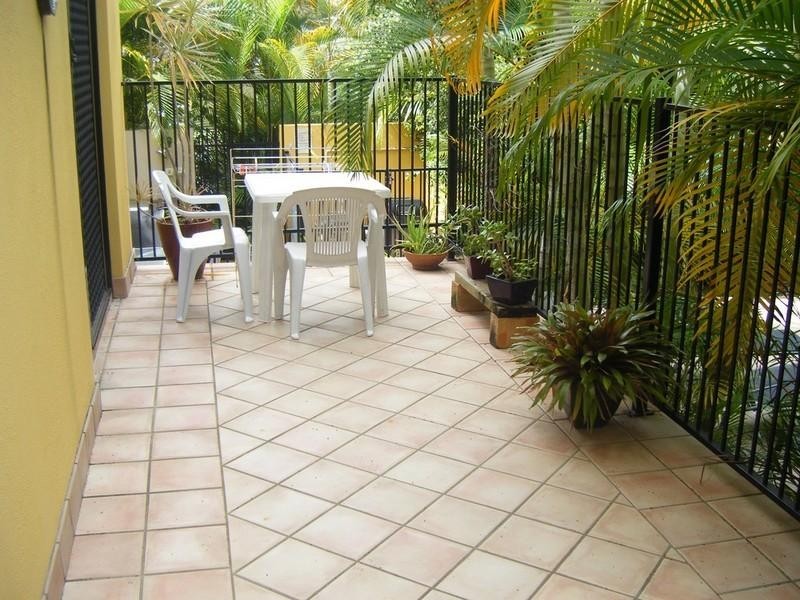 5/10 Bath Street, Labrador QLD 4215