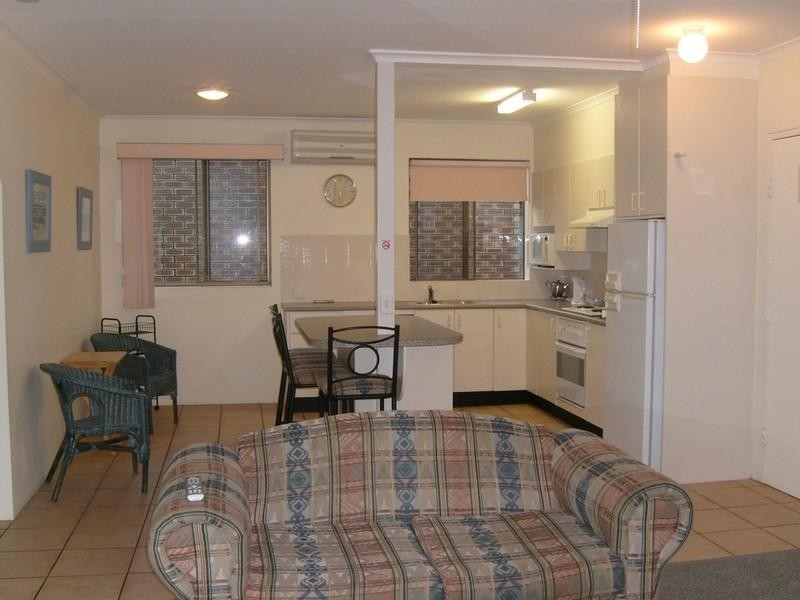 30/490 Marine Parade, Biggera Waters QLD 4216