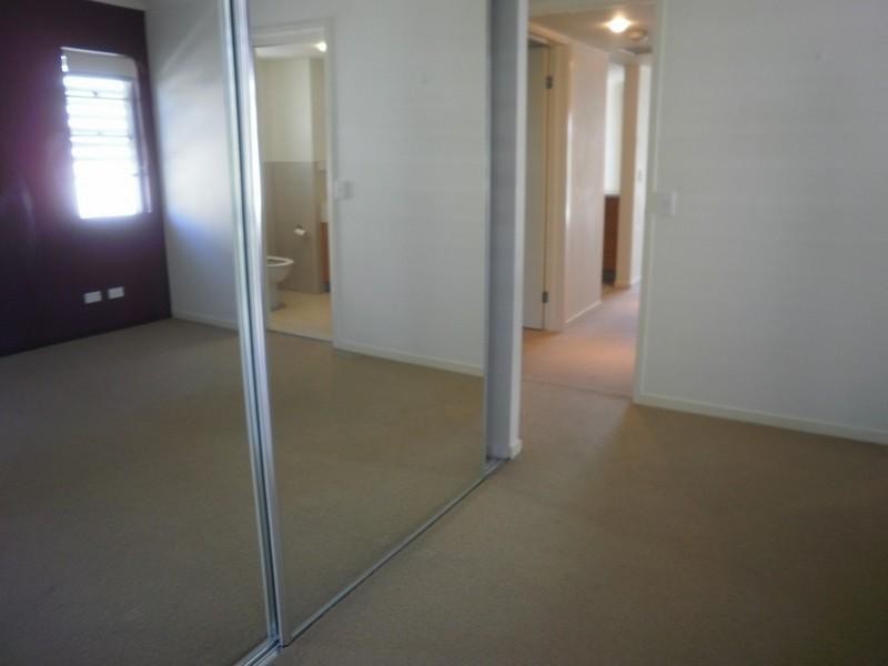 Biggera Waters QLD 4216