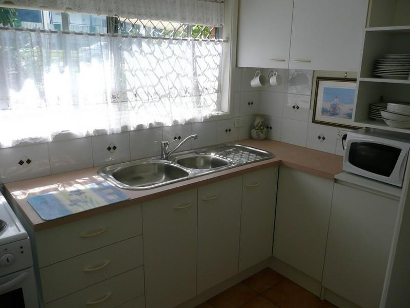 14 Walter Street, Labrador QLD 4215