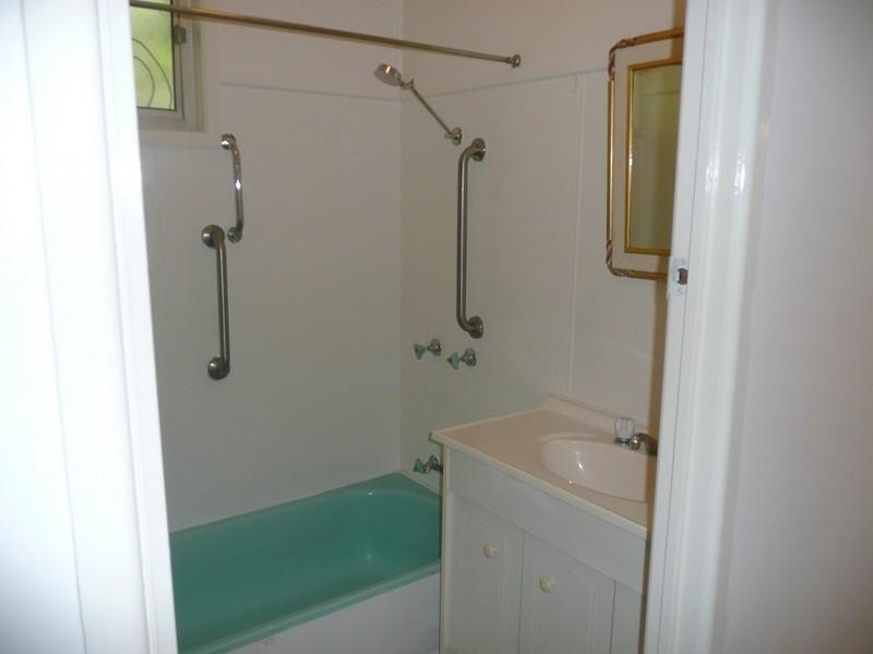 14 Walter Street, Labrador QLD 4215