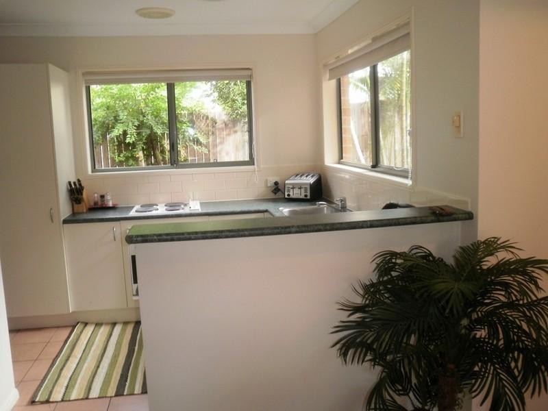 3/93 Whiting Street, Labrador QLD 4215