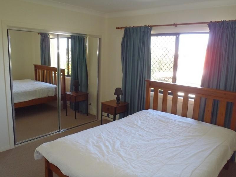 2/1 Oleander Avenue, Biggera Waters QLD 4216