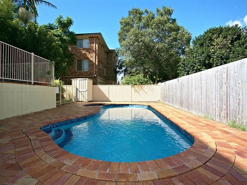 9/146 Marine Parade, Southport QLD 4215