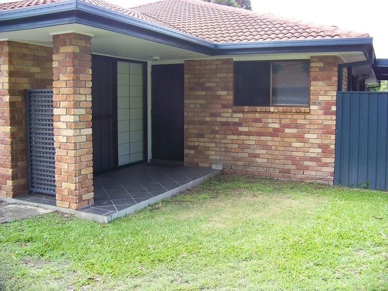 6/145 Central Street, Labrador QLD 4215